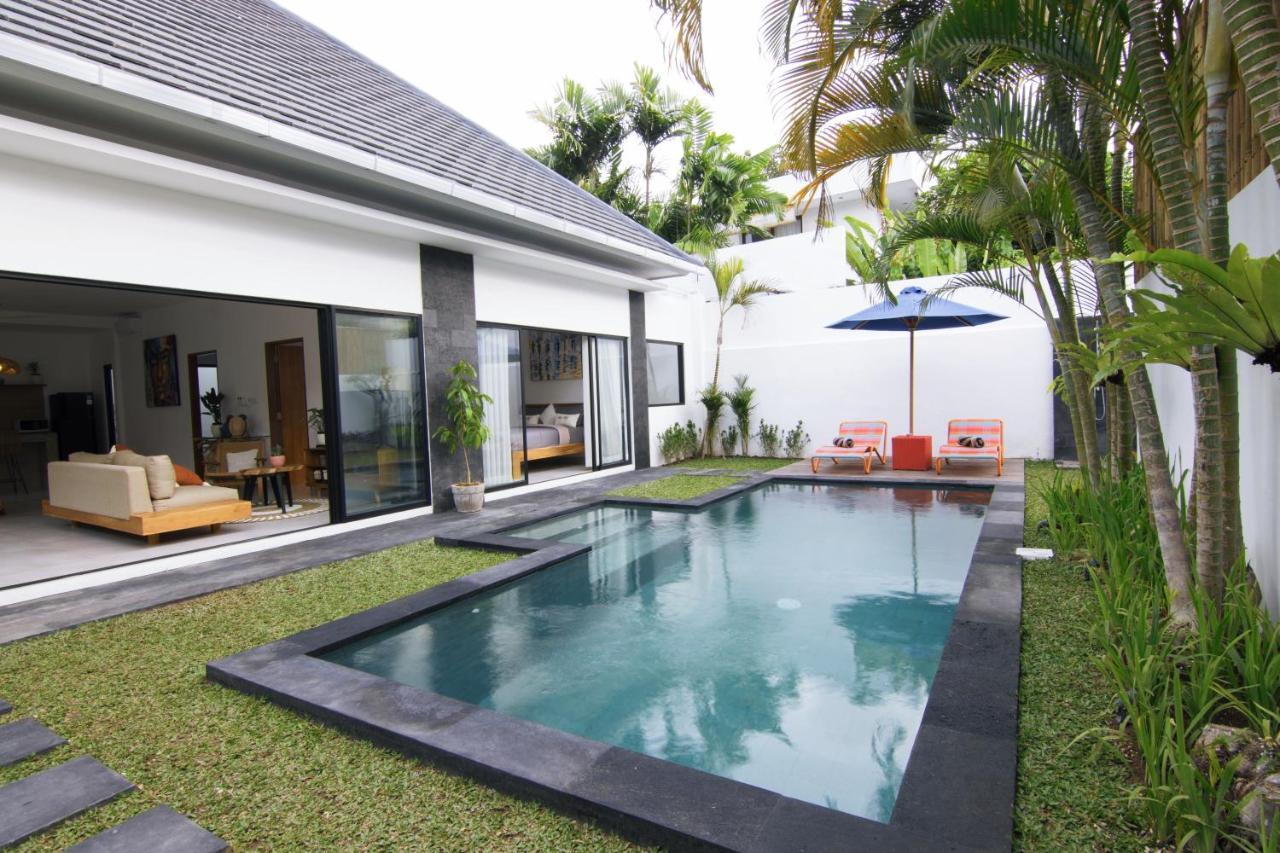 Villa Nikole Seminyak Eksteriør billede