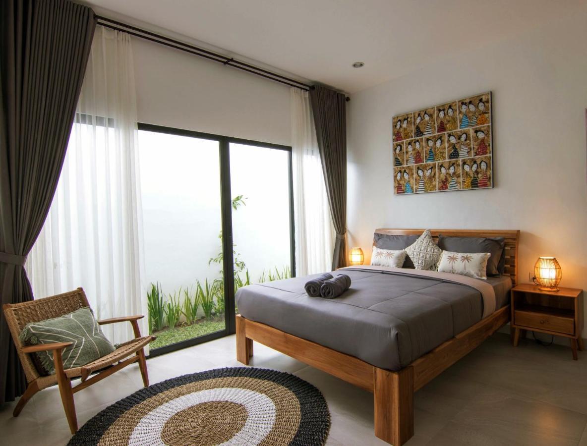 Villa Nikole Seminyak Eksteriør billede