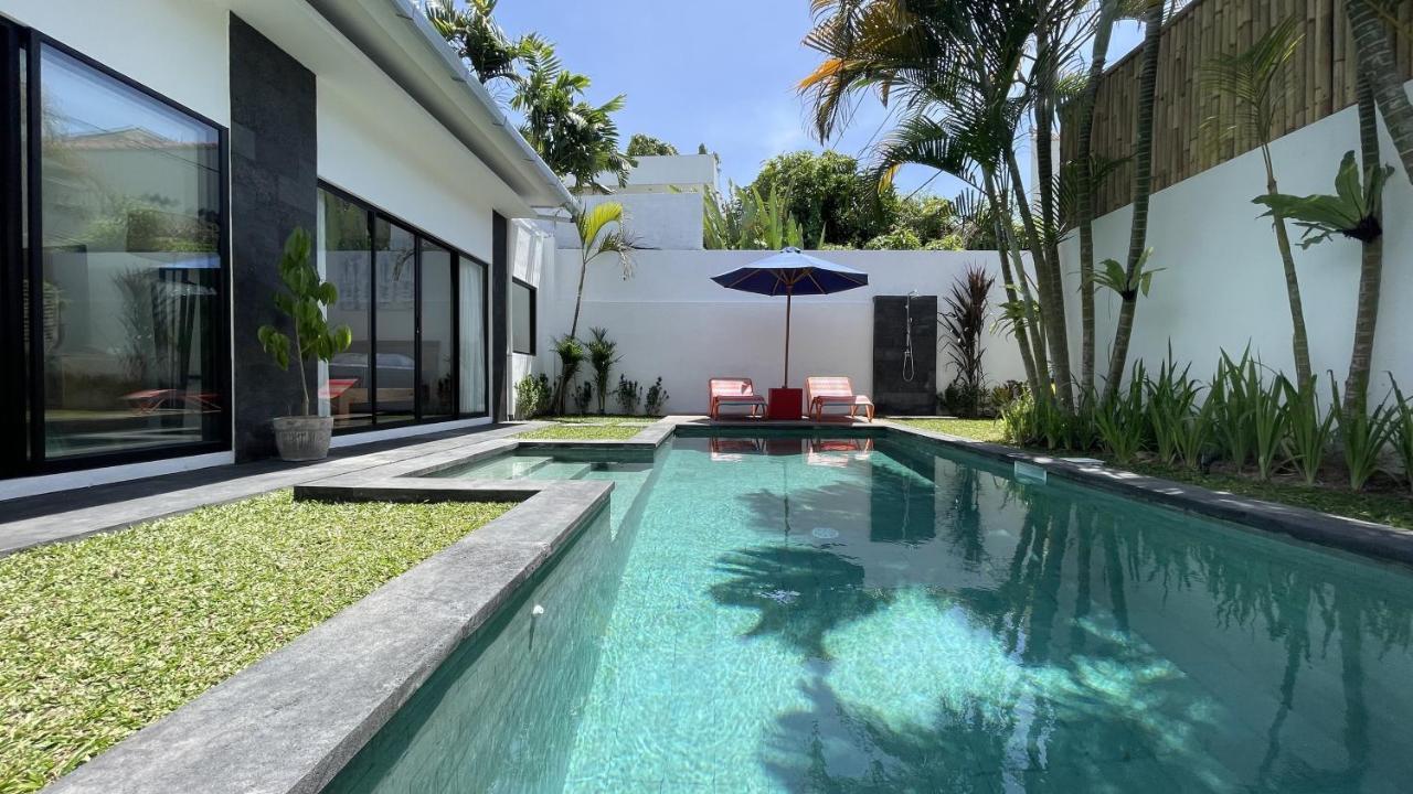 Villa Nikole Seminyak Eksteriør billede